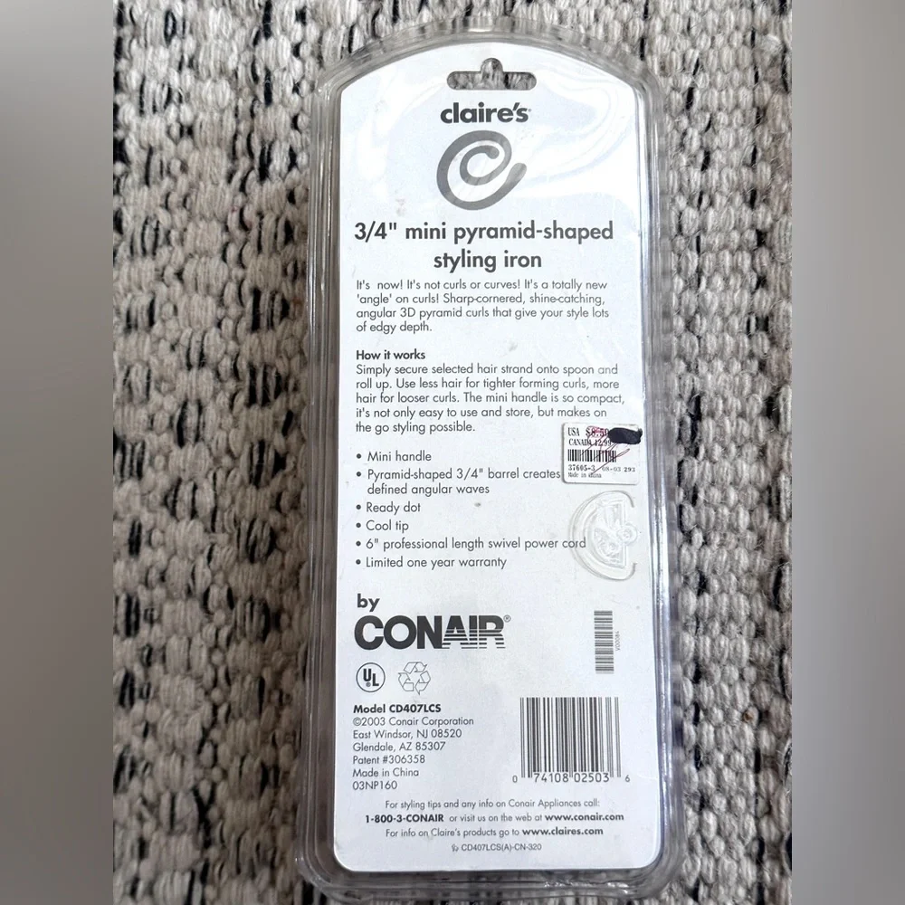 NIP Vintage Claires’s Conair Mini Pyramid Styling‎ Iron 2003